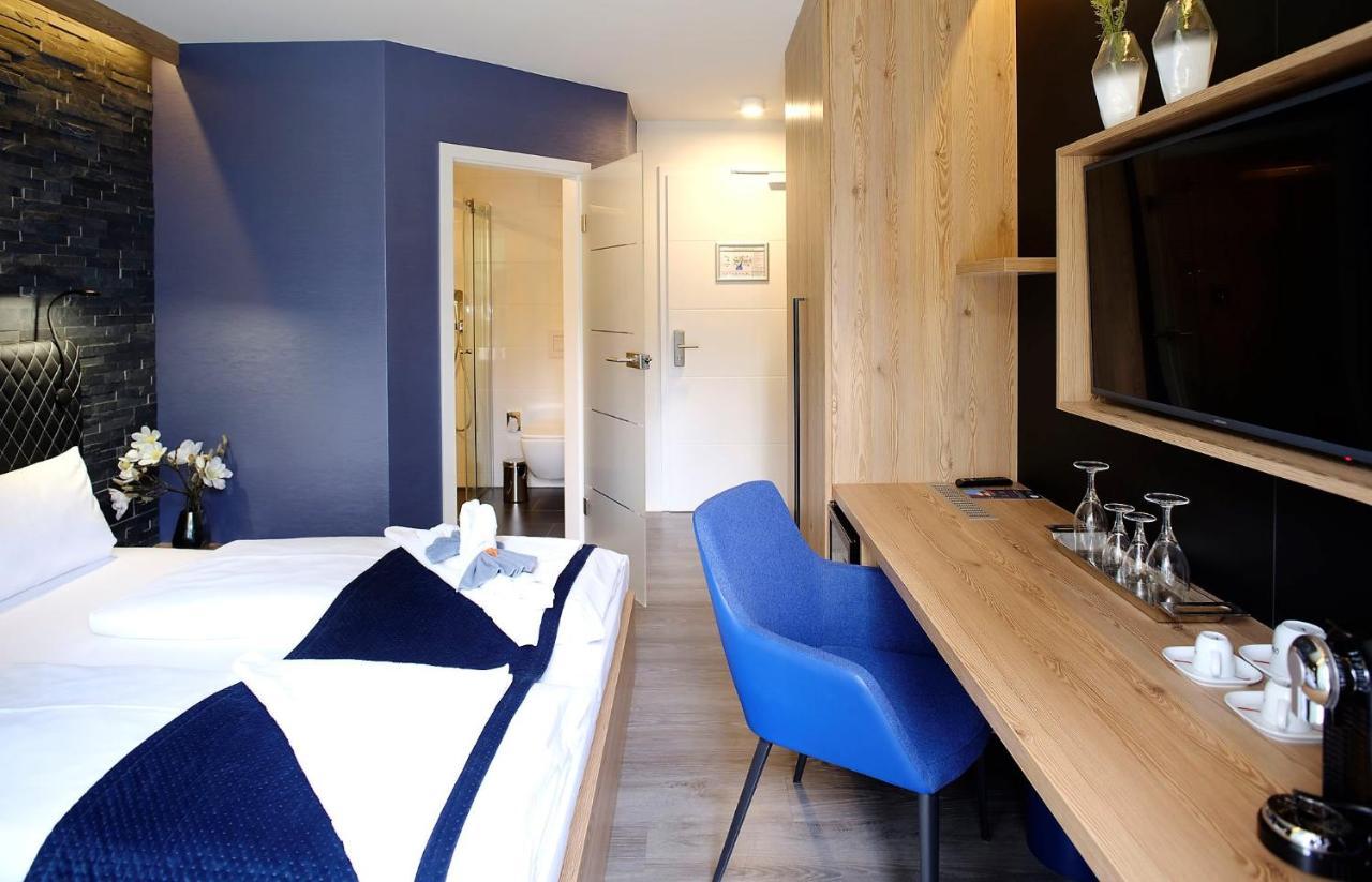Art & Galerie Hotel Lenz Plauer See Fuenfseen Buitenkant foto