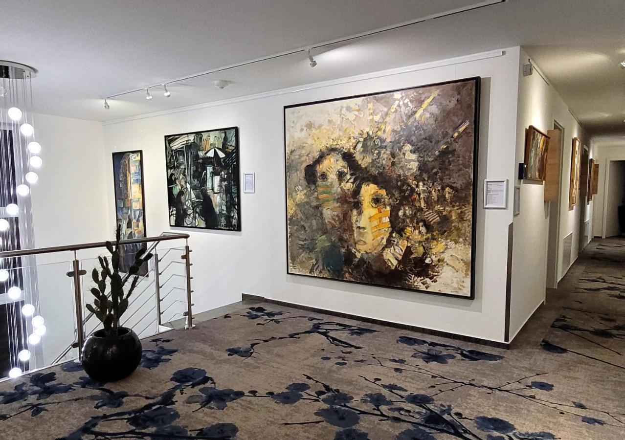 Art & Galerie Hotel Lenz Plauer See Fuenfseen Buitenkant foto