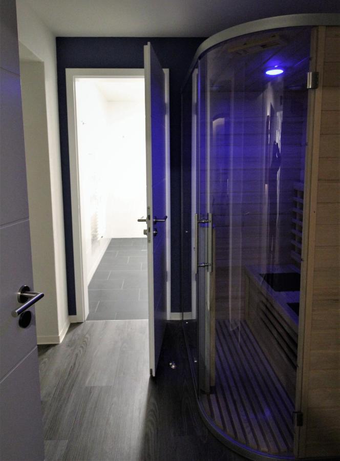 Art & Galerie Hotel Lenz Plauer See Fuenfseen Buitenkant foto
